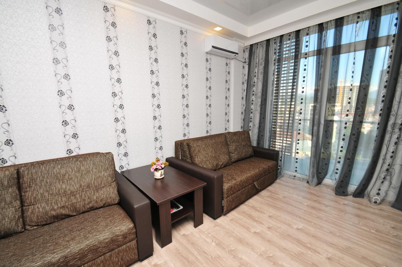 Sea Appart Hotel In The City Center 巴统 外观 照片