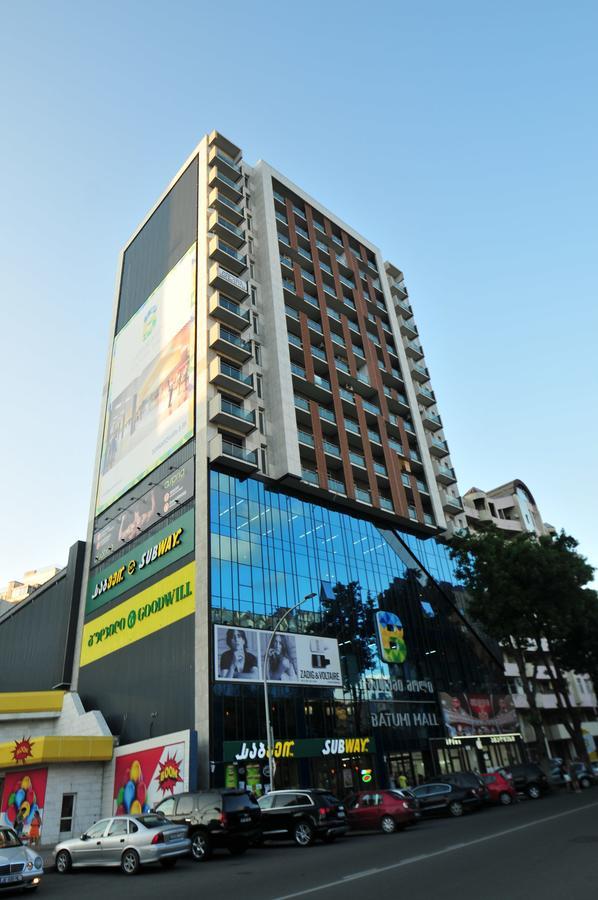 Sea Appart Hotel In The City Center 巴统 外观 照片